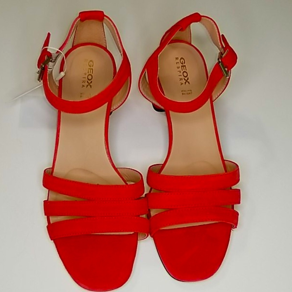 New Scarlet RED GEOX Suede Mid Heel Sandal